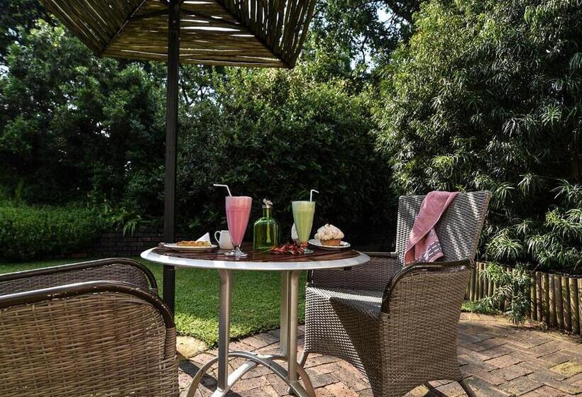 基本间, Random Harvest Country Cottages