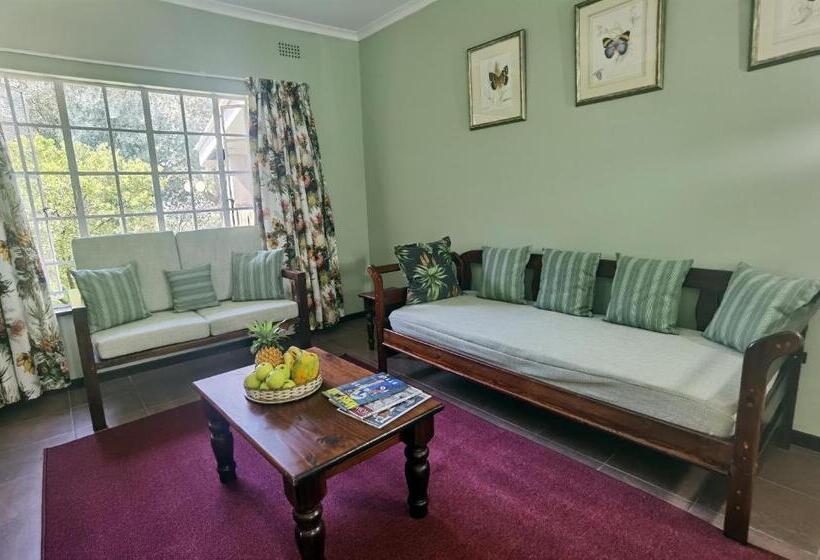 Номер Deluxe, Random Harvest Country Cottages