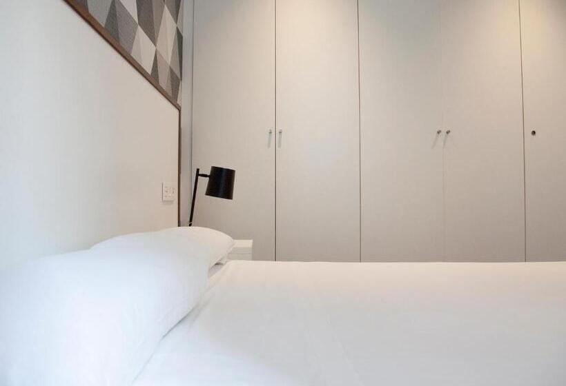 آپارتمان 1 خوابه, Flats Friends Soho Suites