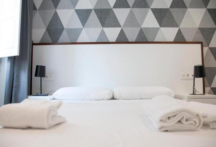 شقة غرفة واحدة, Flats Friends Soho Suites