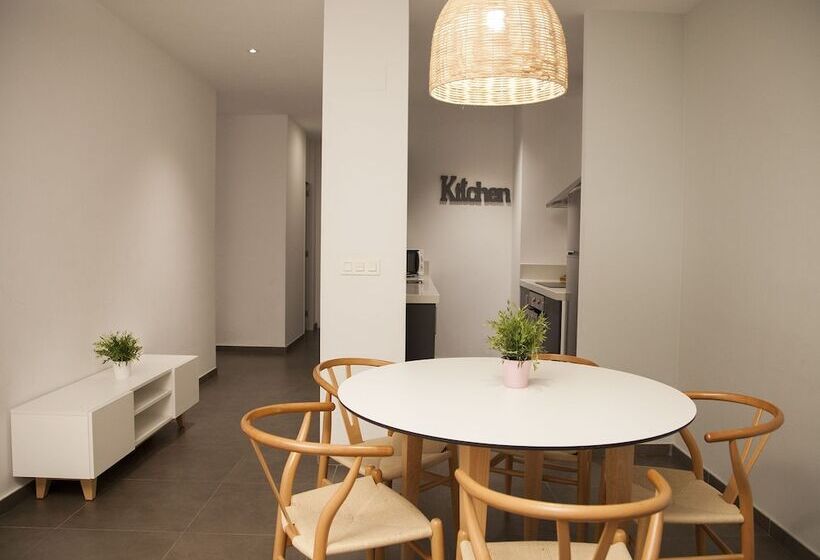 شقة غرفتين, Flats Friends Soho Suites