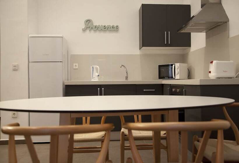 شقة غرفة نوم واحدة بالطابق الأرضى, Flats Friends Soho Suites