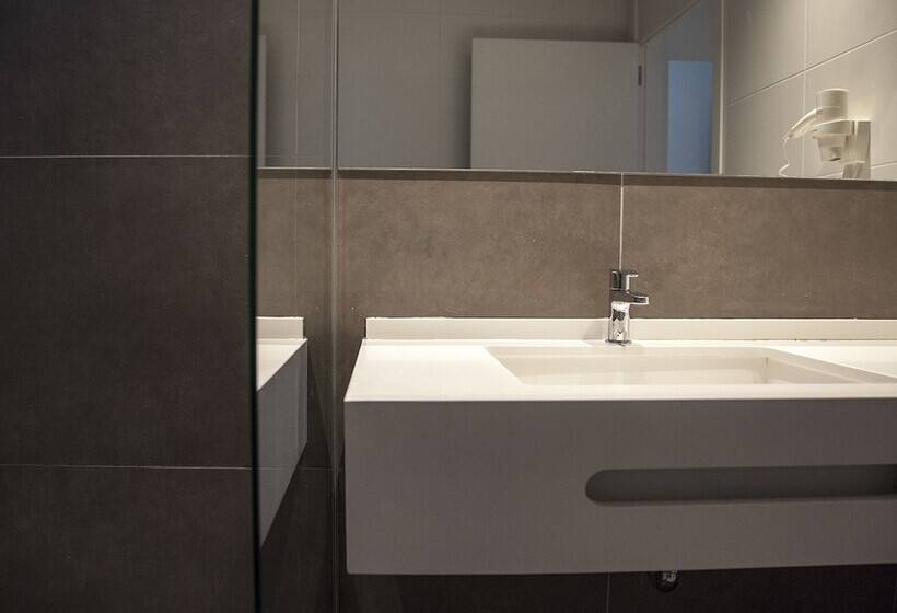 شقة غرفة نوم واحدة بالطابق الأرضى, Flats Friends Soho Suites