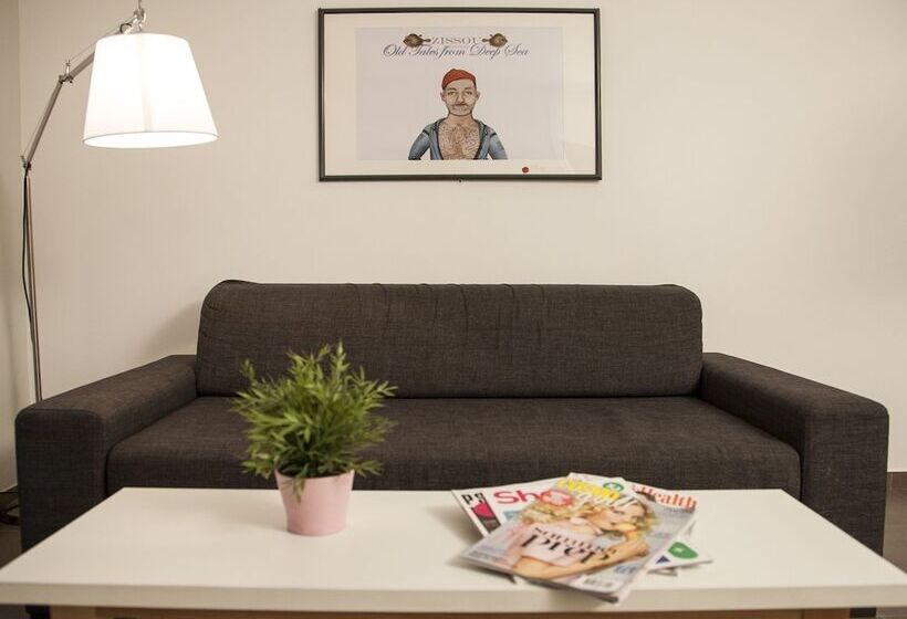 شقة 3 غرف, Flats Friends Soho Suites