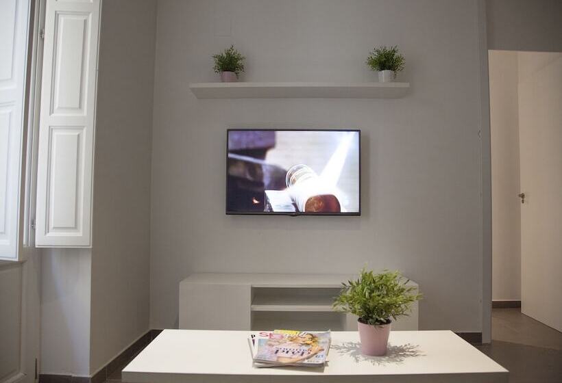 شقة 3 غرف, Flats Friends Soho Suites