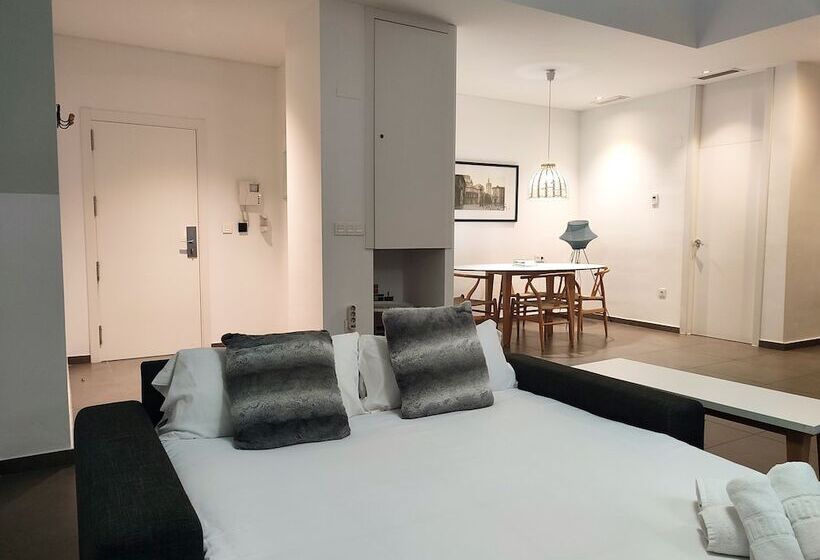 شقة غرفة نوم واحدة بالطابق الأرضى, Flats Friends Soho Suites