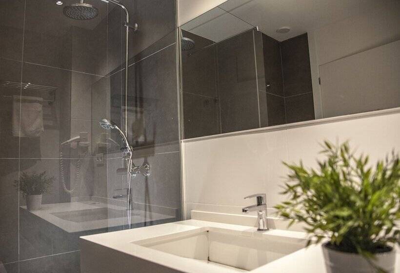 شقة 3 غرف, Flats Friends Soho Suites