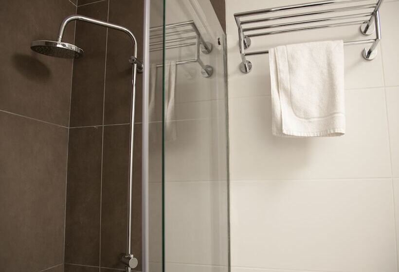 شقة 3 غرف, Flats Friends Soho Suites