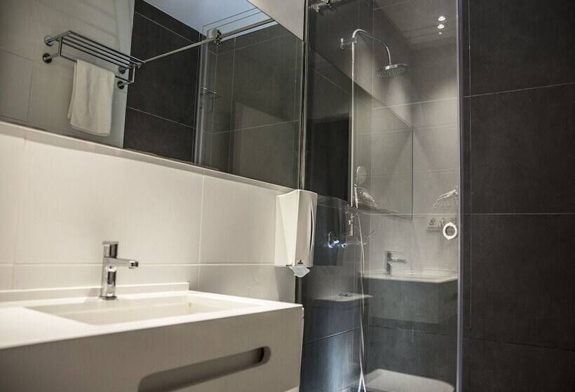 شقة 3 غرف, Flats Friends Soho Suites