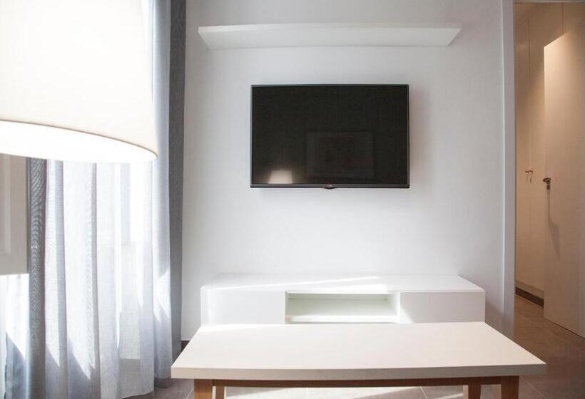 آپارتمان 1 خوابه, Flats Friends Soho Suites