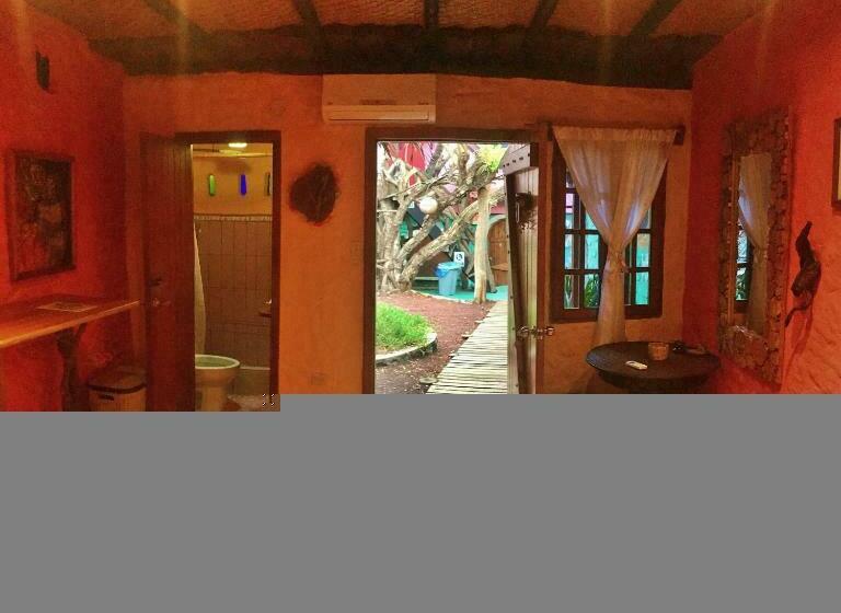 Номер Стандарт, Lonesome George Ecolodge