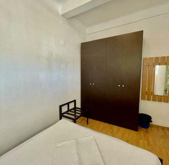 غرفة قياسية حمام مشترك, Hostel Cazino Nord Rooms