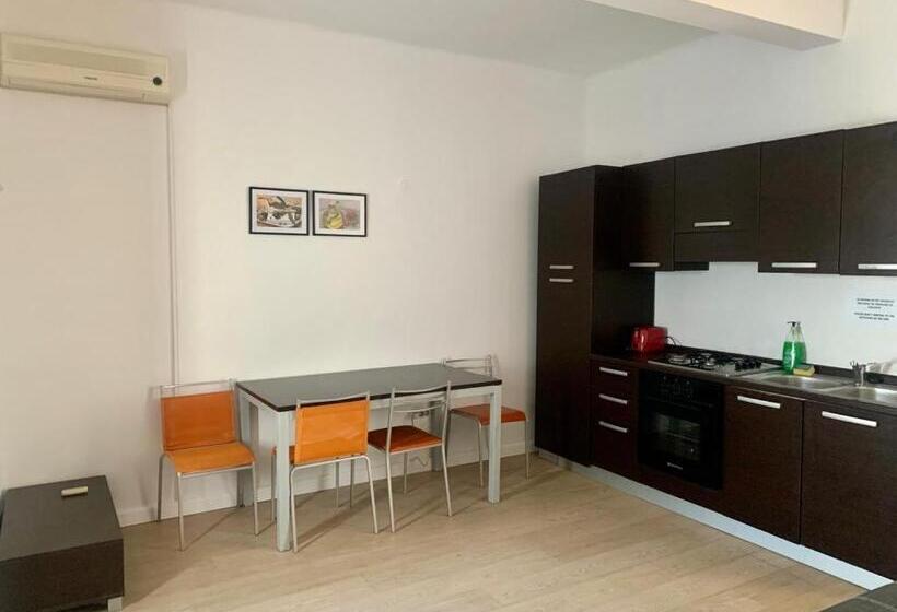 شقة غرفة واحدة مطلة على البحر, Hostel Cazino Nord Rooms