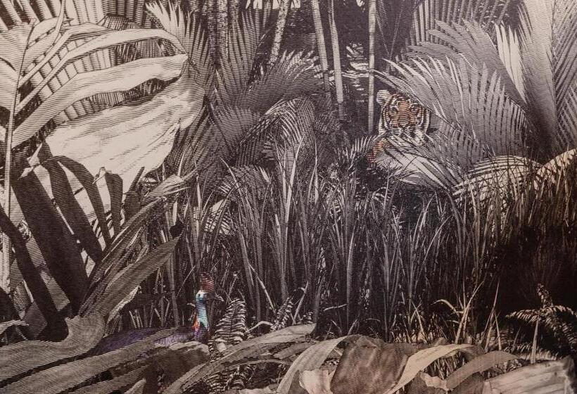 غرفة ديلوكس, F6