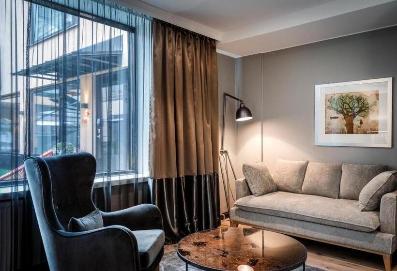 غرفة ديلوكس, F6