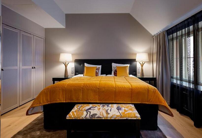 غرفة سوبيريور, F6