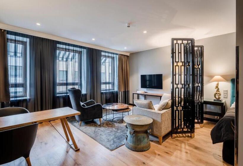 غرفة ديلوكس, F6