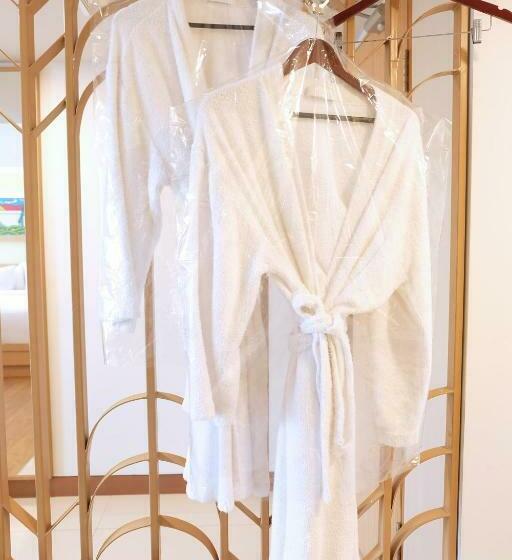 Family Suite, G Sign Style