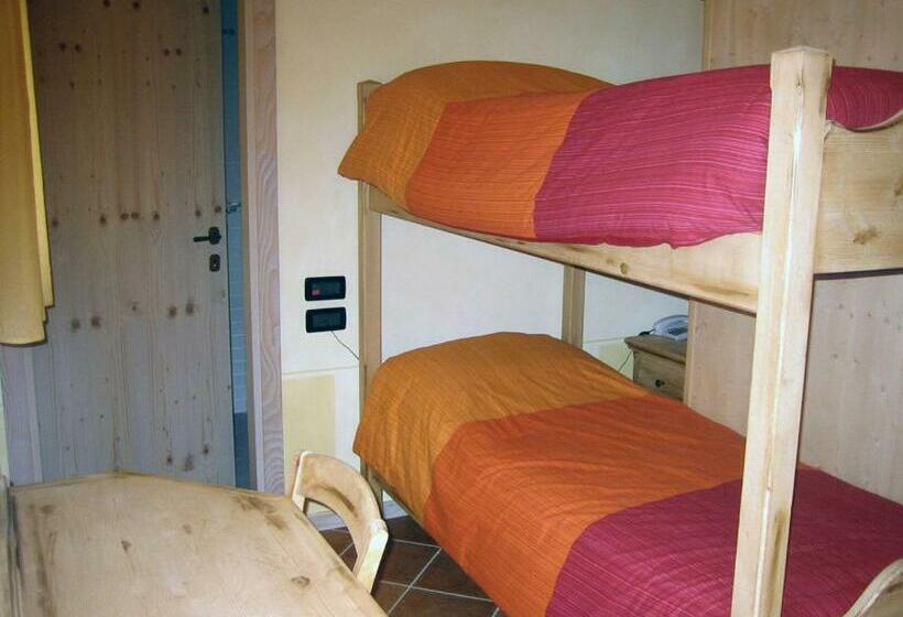 חדר סטנדרט יחיד, Garni La Genziana