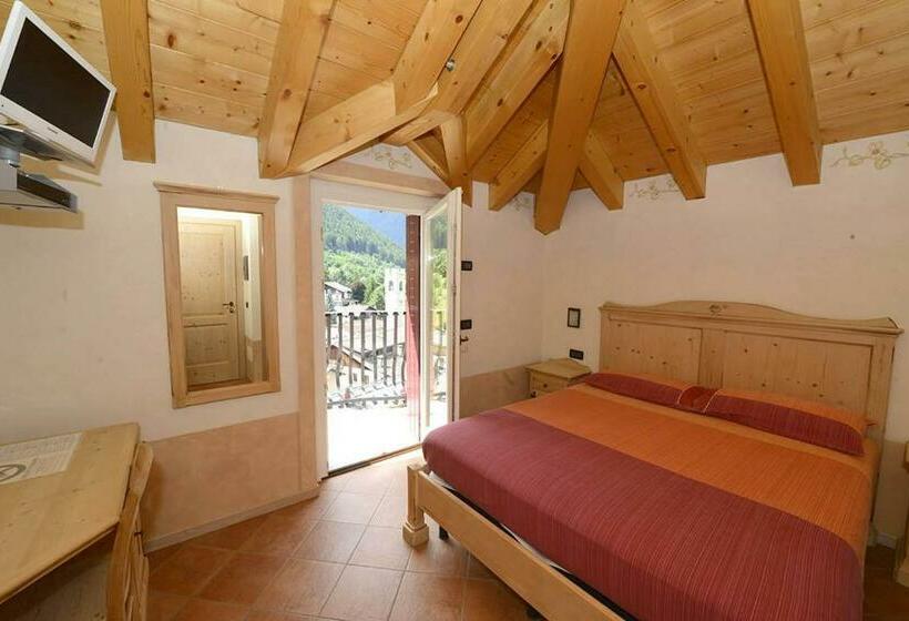 חדר סטנדרט, Garni La Genziana