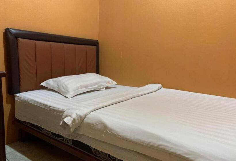 غرفة ديلوكس فردية, Rumah Shinta