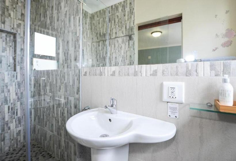 スタンダードルーム, Atlantic Breeze