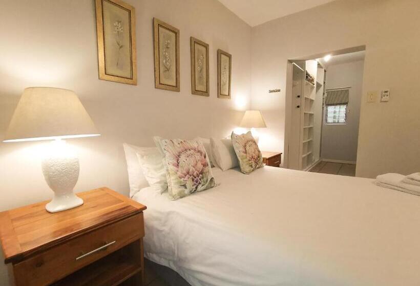 Номер Стандарт, Loerie Guesthouse