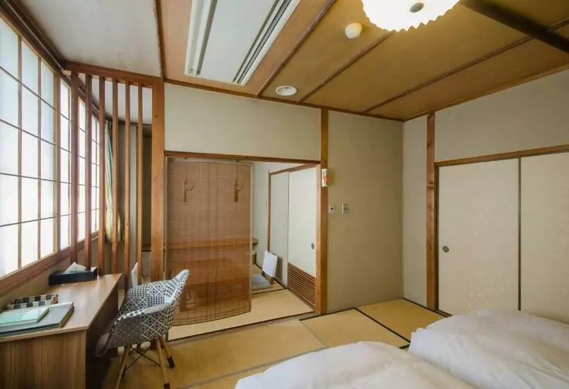 Family Room, Kaigetsu