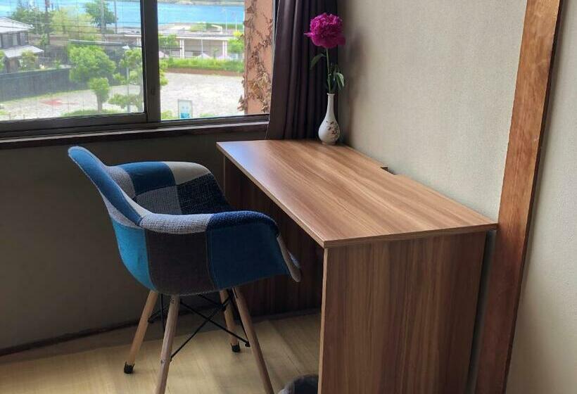 غرفة قياسية, Kaigetsu