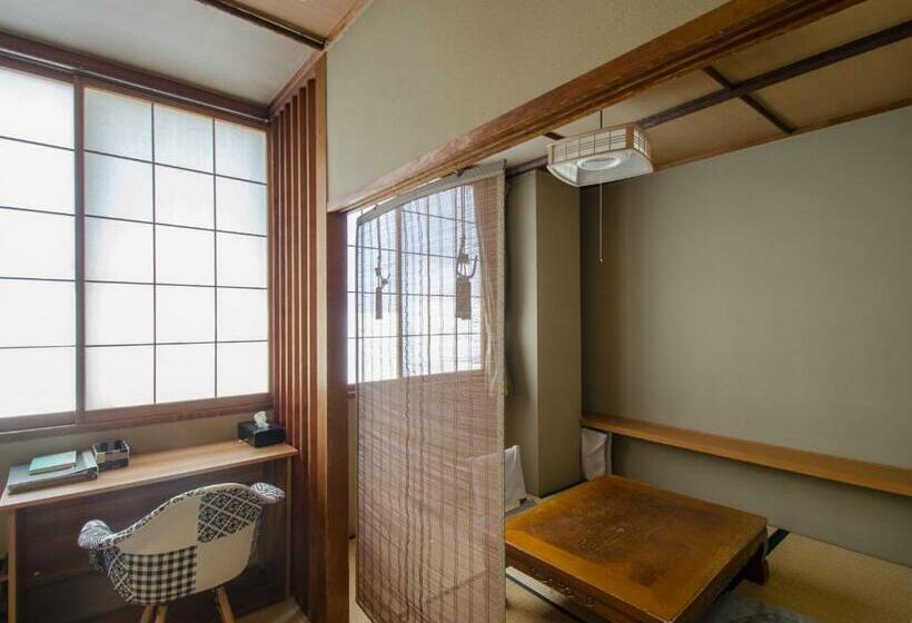 غرفة عائلية, Kaigetsu