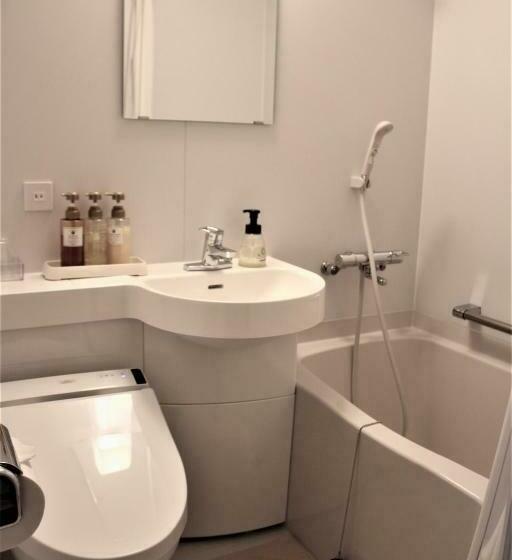 غرفة عائلية, Kaigetsu