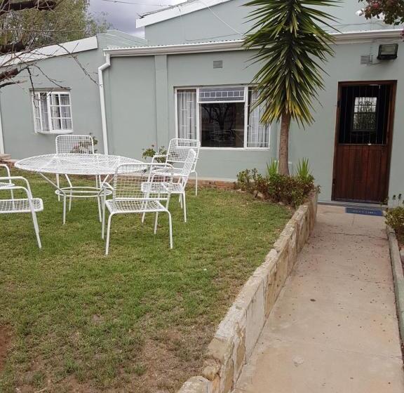 Семейный Номер Совместный Санузел, Oasis Shanti Backpackers