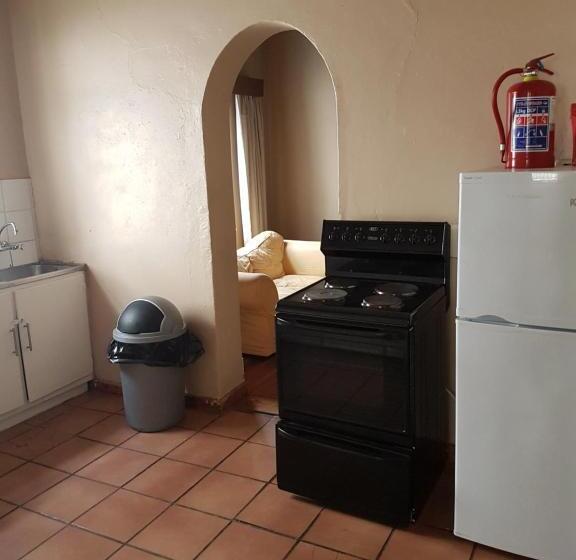 Семейный Номер Совместный Санузел, Oasis Shanti Backpackers