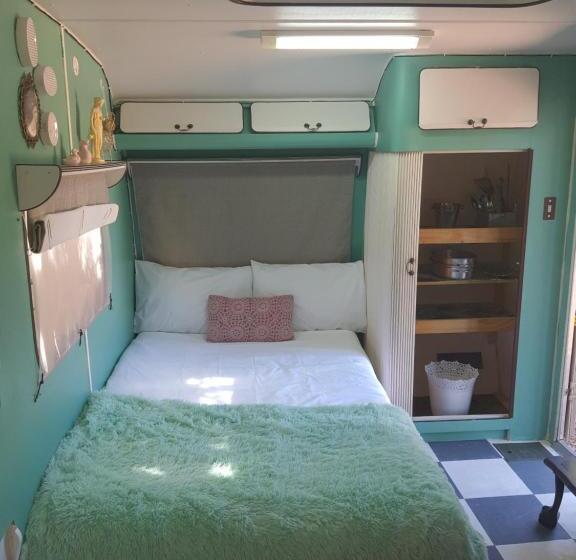 Номер Стандарт, Oasis Shanti Backpackers