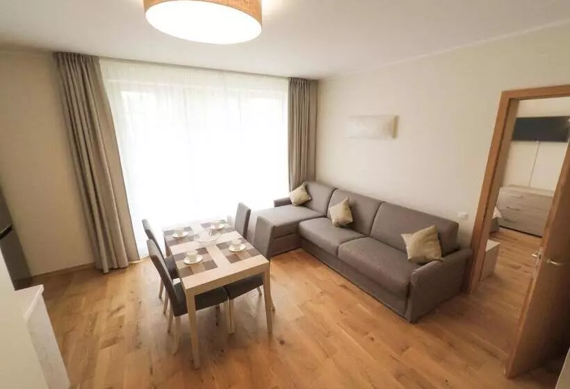 1 Yatak Odalı Daire, Balthouse