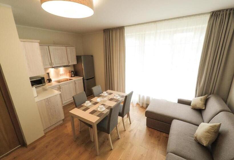 آپارتمان 1 خوابه, Balthouse