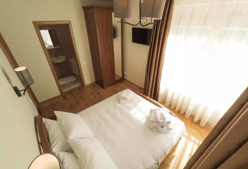 1 Yatak Odalı Zemin Kat Daire, Balthouse