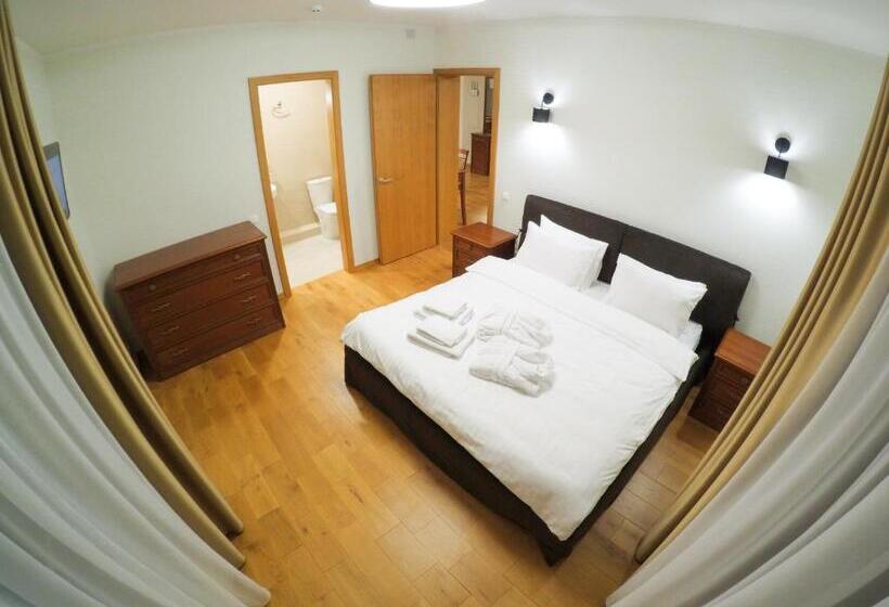 آپارتمان 2 خوابه, Balthouse