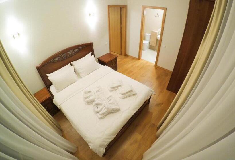 آپارتمان 2 خوابه, Balthouse