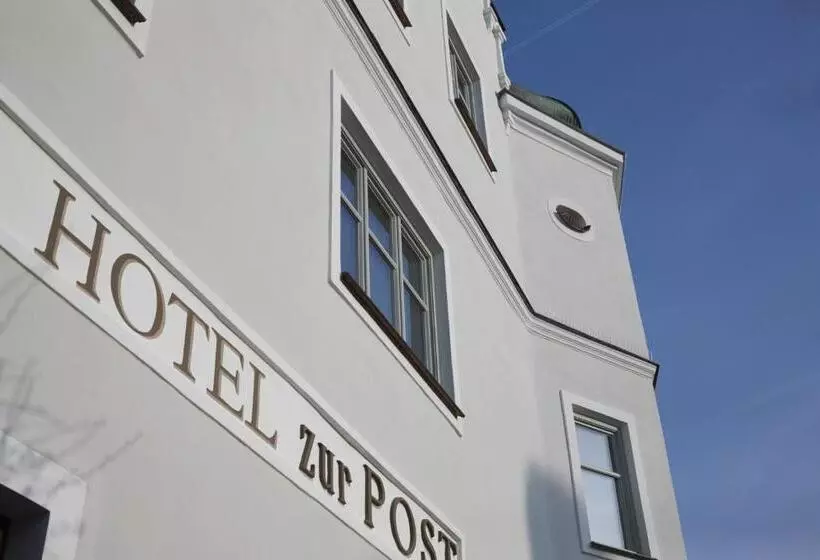 سوییت لوکس, Boutique Hotel Zur Post
