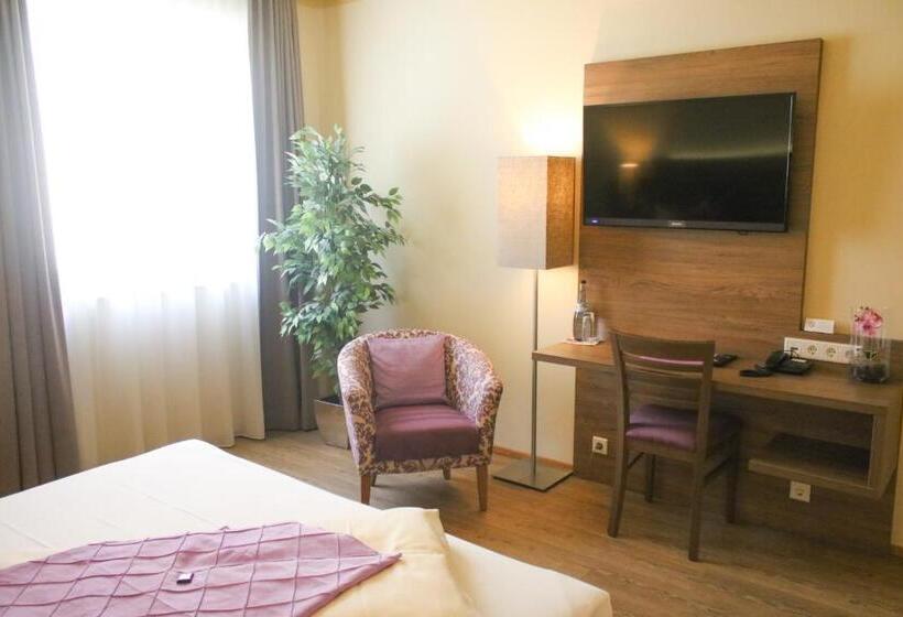 エコノミールーム, Boutique Hotel Zur Post