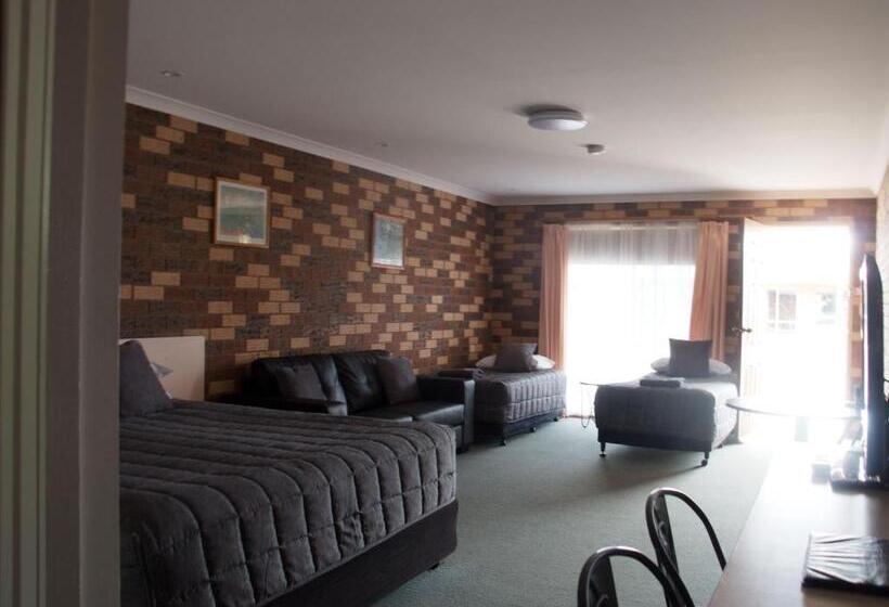 Стандартный Номер Кровать Кинг, Highway Inn Motel