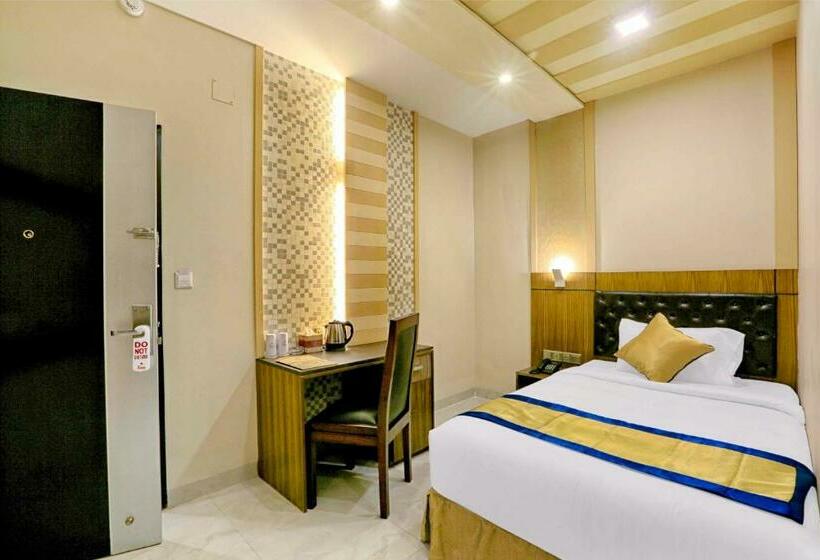 اتاق پریمیوم یک تخته, Asia Hotel & Resorts
