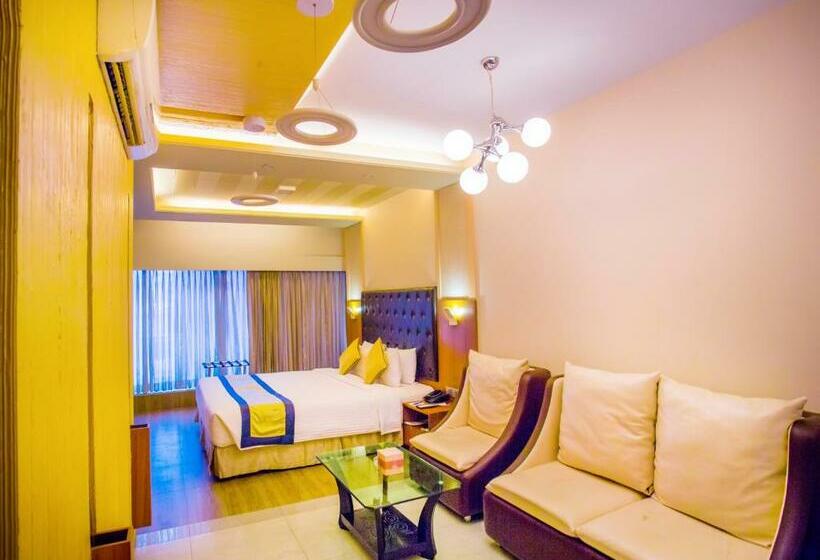 سوییت اجرایی, Asia Hotel & Resorts