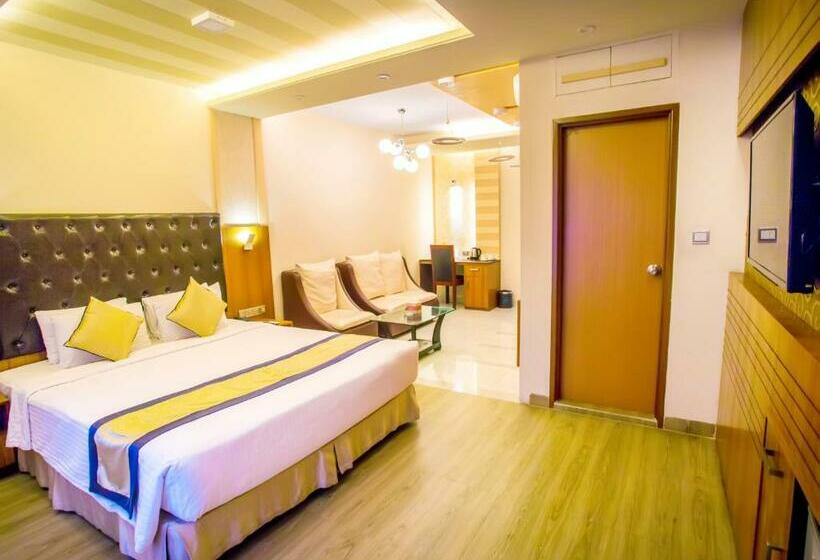 سوییت اجرایی, Asia Hotel & Resorts