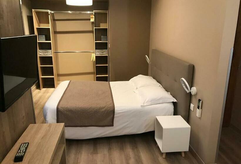 三人经典房间, Auberge Le Montana