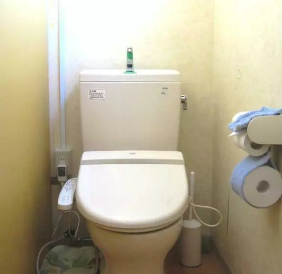 バス共有のスタンダードルーム, K S House Mtfuji  ケイズハウスmt富士  Travelers Hostel  Lake Kawaguchiko