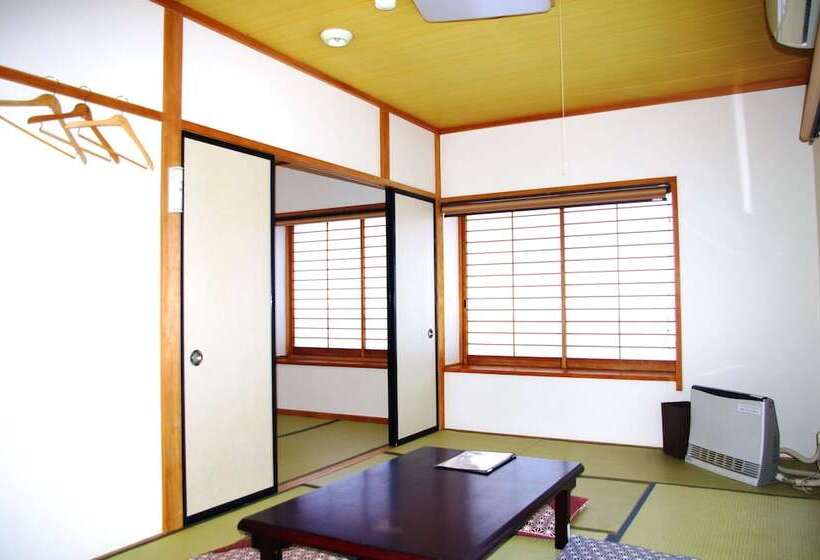 Номер Стандарт, K S House Mtfuji  ケイズハウスmt富士  Travelers Hostel  Lake Kawaguchiko
