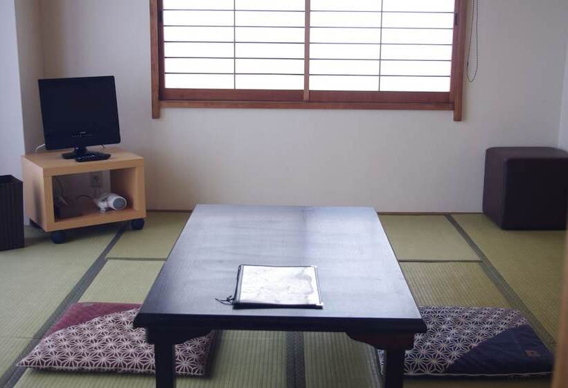 Номер Стандарт, K S House Mtfuji  ケイズハウスmt富士  Travelers Hostel  Lake Kawaguchiko