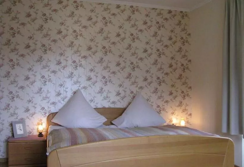 バルコニー付きデラックスルーム, Kräuterhotel Villa Vontenie